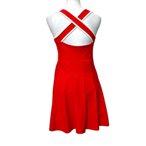 Welcome to my closet! - Picture 3 of 12